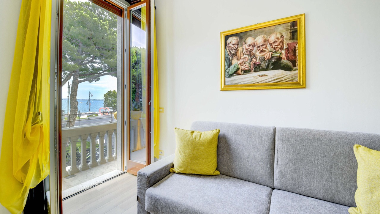 Photo of Livingroom in Desenzano del Garda City Centre