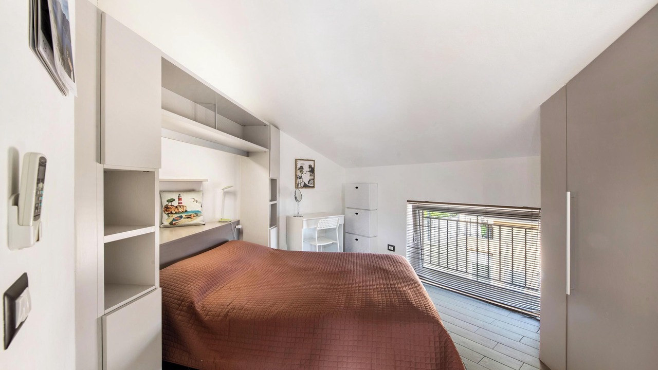Photo of Bedroom in Colonno