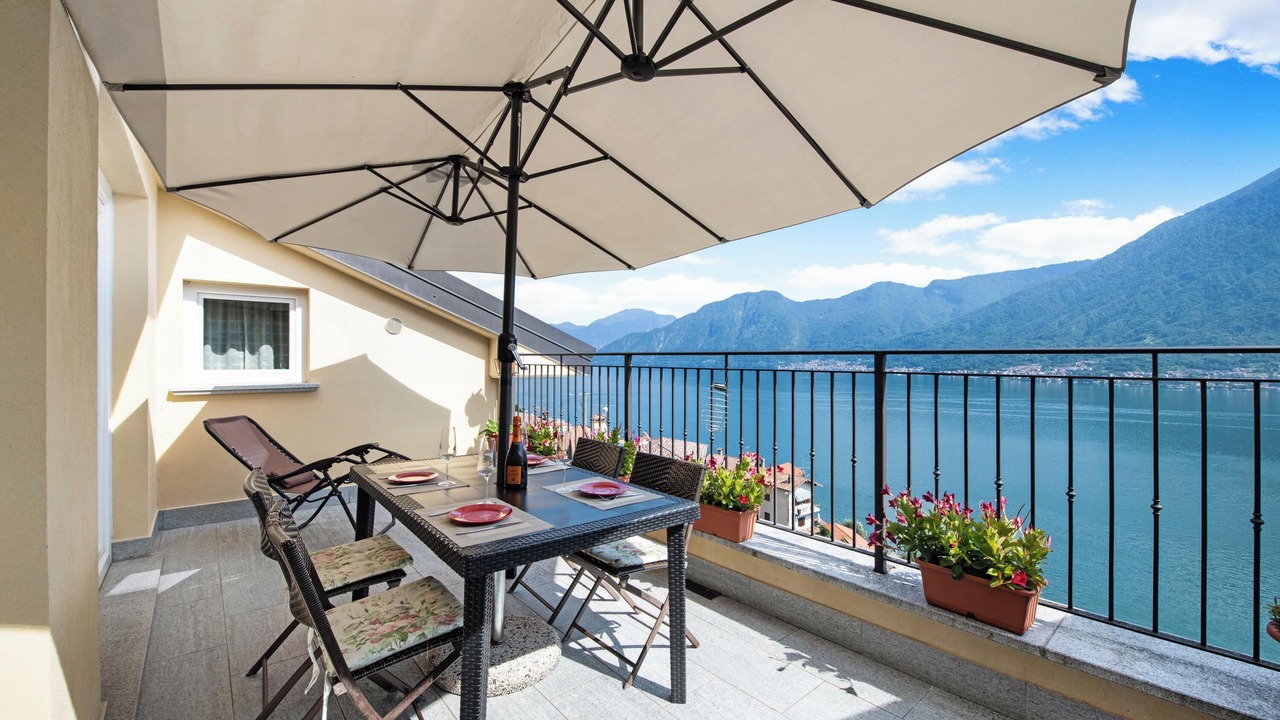 Photo of Outdoor in Colonno