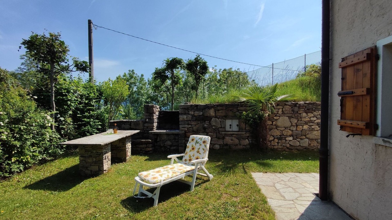 Photo of Outdoor in Corrido