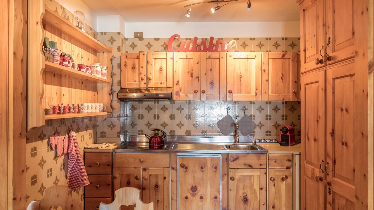 Photo of Kitchen in Teola