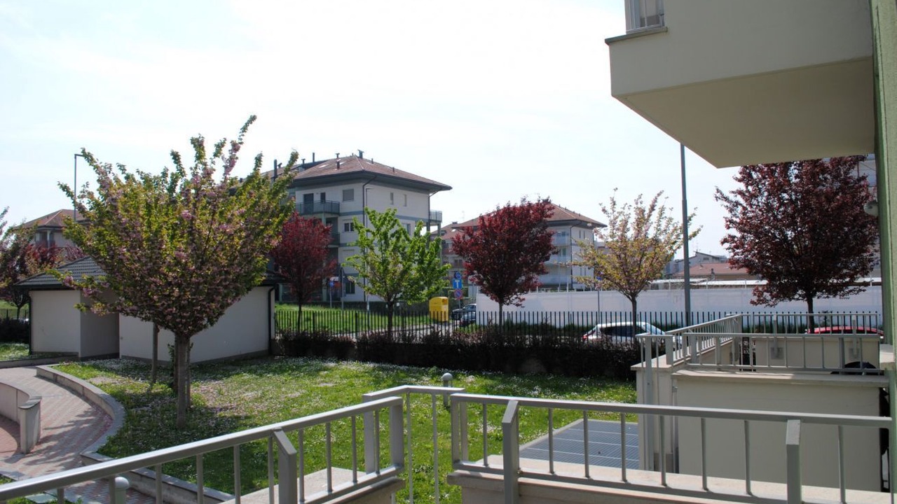 Photo of Outdoor in Rho