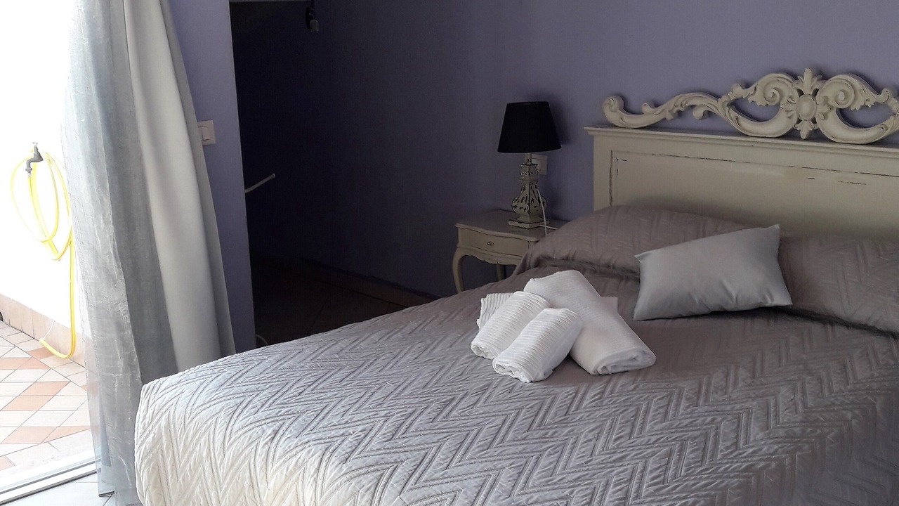 Photo of Bedroom in Sirmione