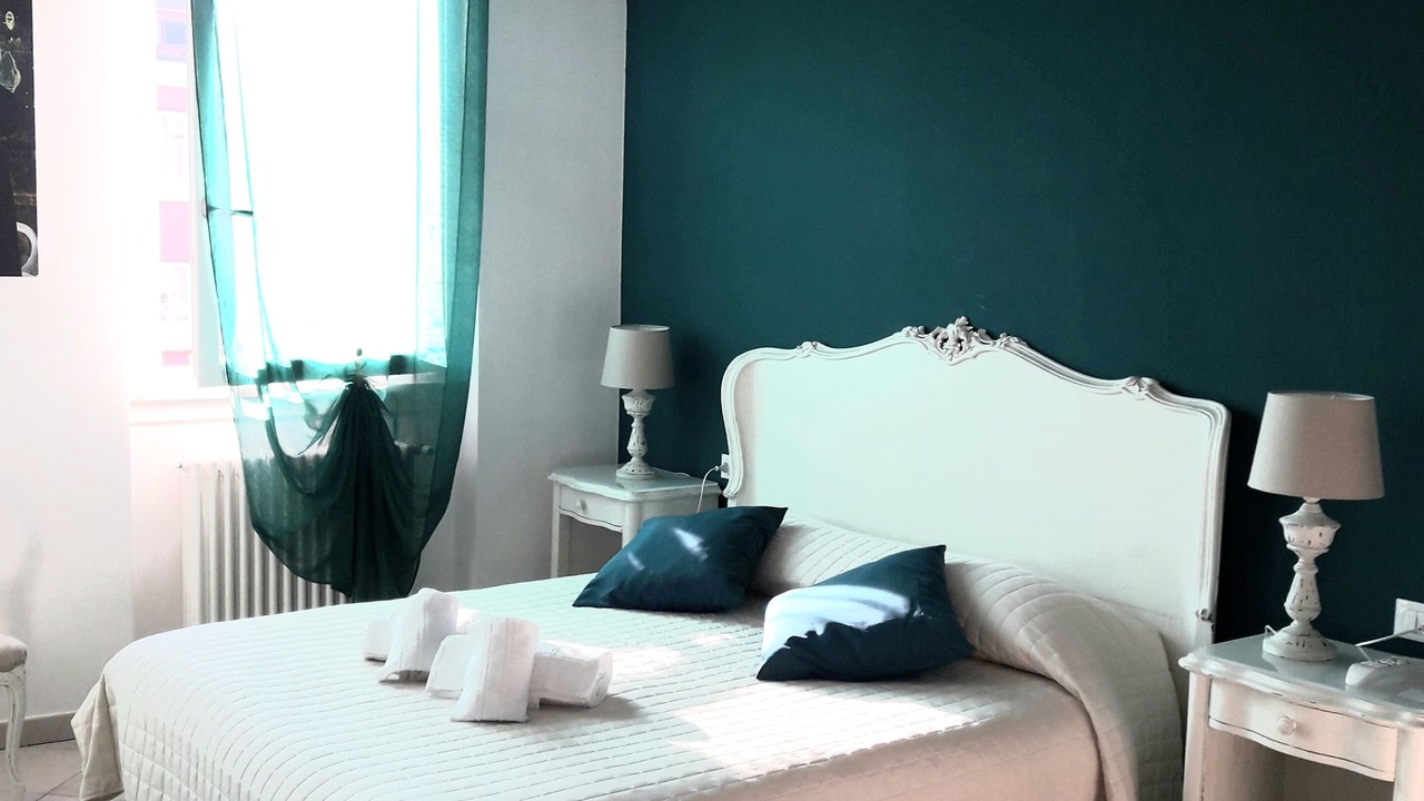 Photo of Bedroom in Sirmione