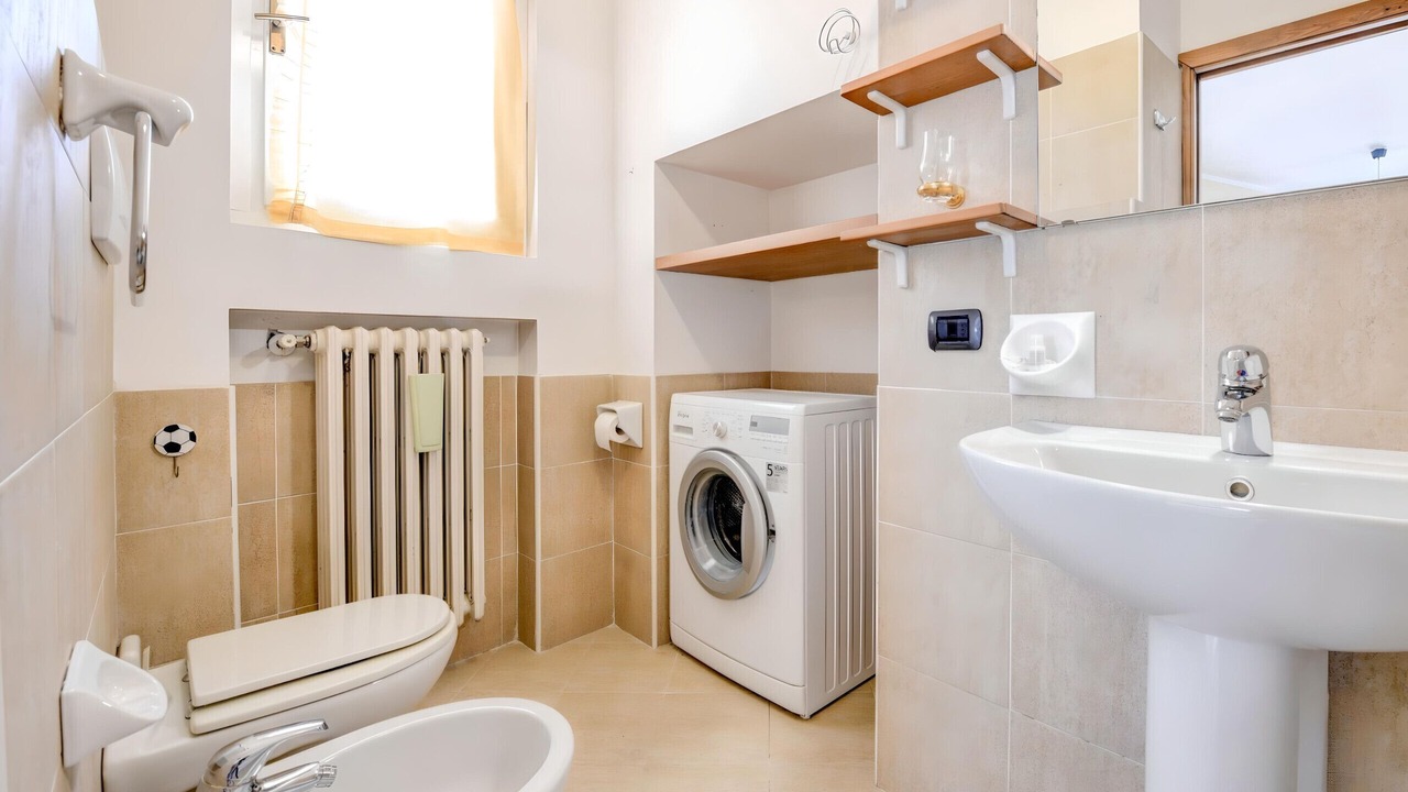 Photo of Bathroom in Sirmione