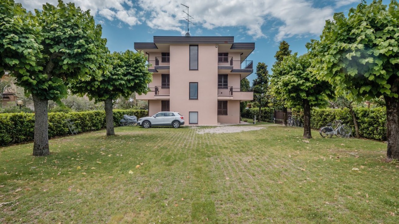 Photo of Outdoor in Lugana