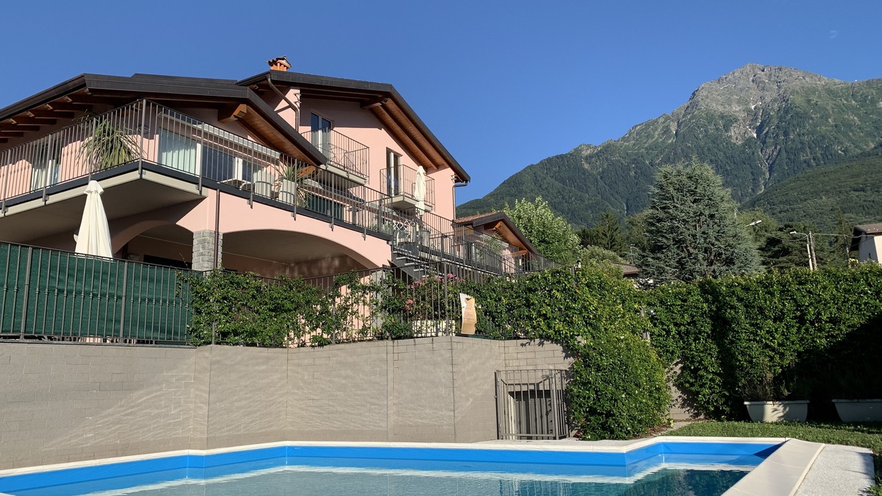 Photo of Outdoor in Colico Piano