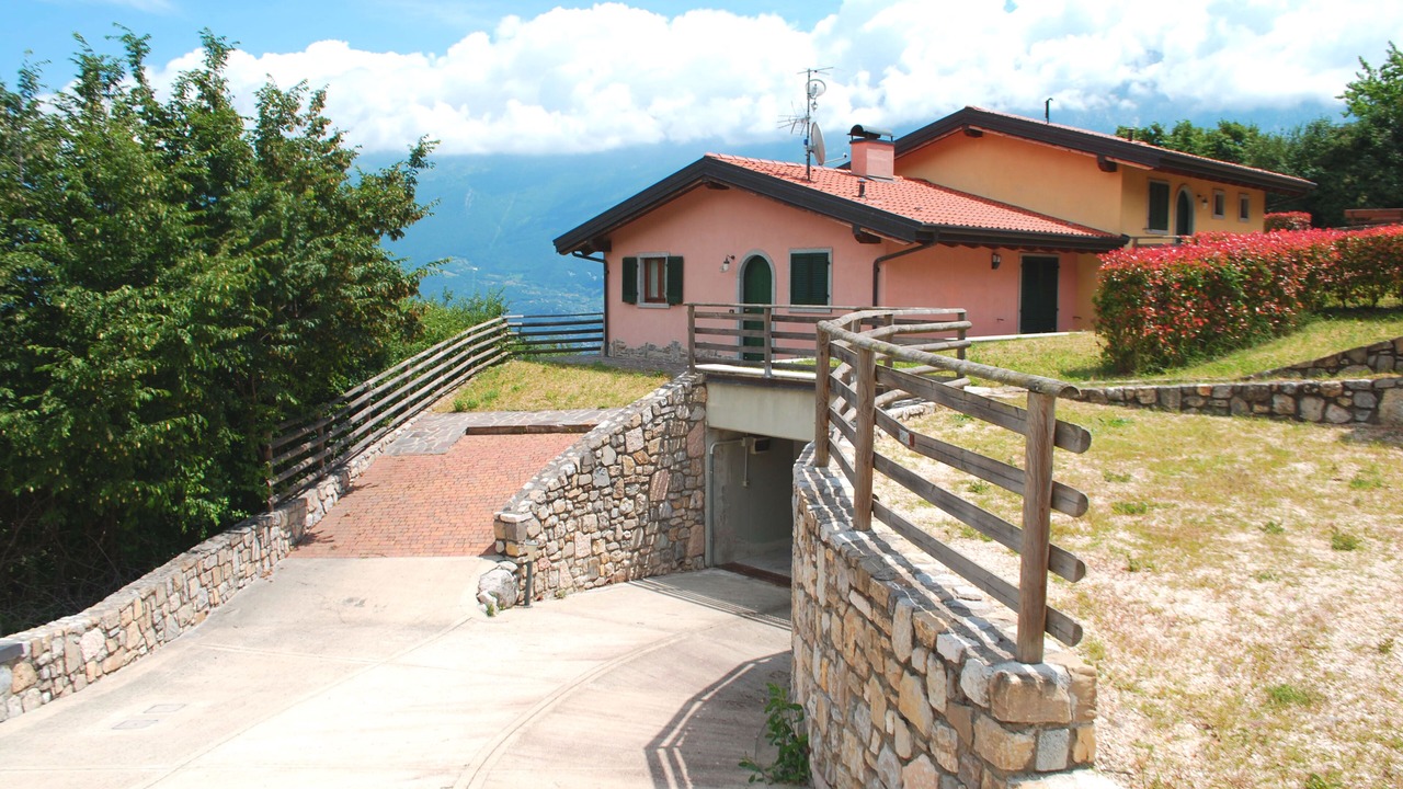 Photo of Outdoor in Prabione