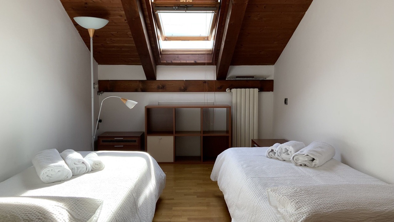 Photo of Bedroom in Colico Piano