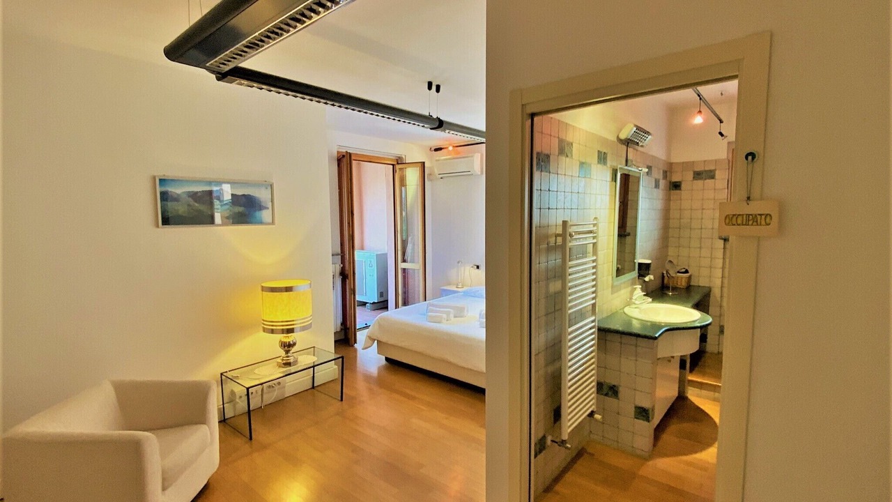 Photo of Bedroom in Colico Piano