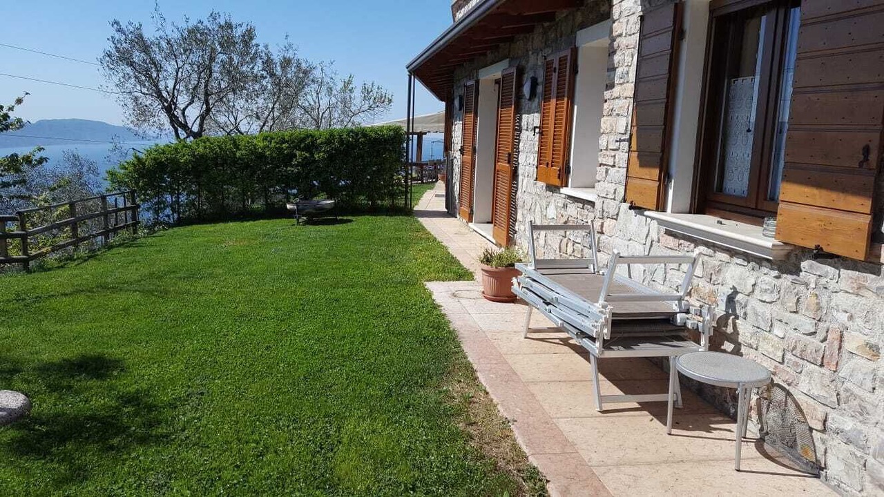 Photo of Patio Balcony in Muslone