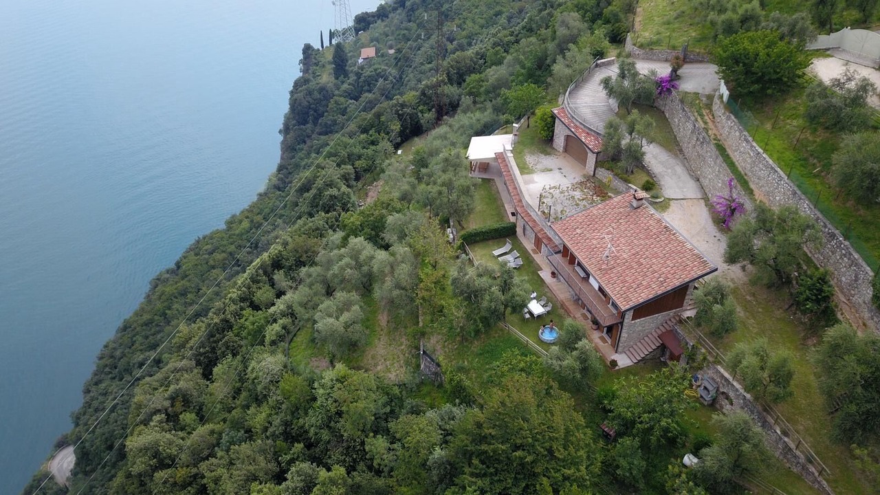 Photo of Outdoor in Muslone