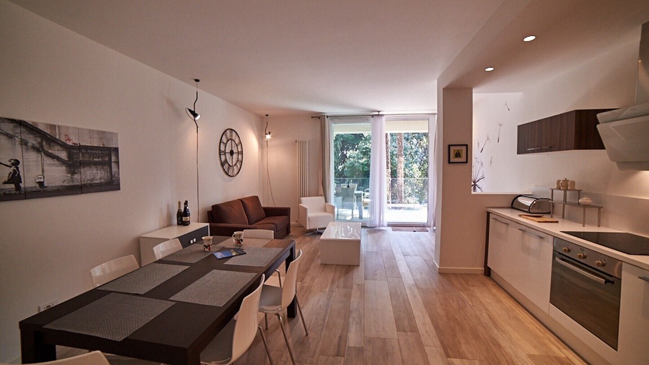Photo of Bedroom in Gardone Riviera