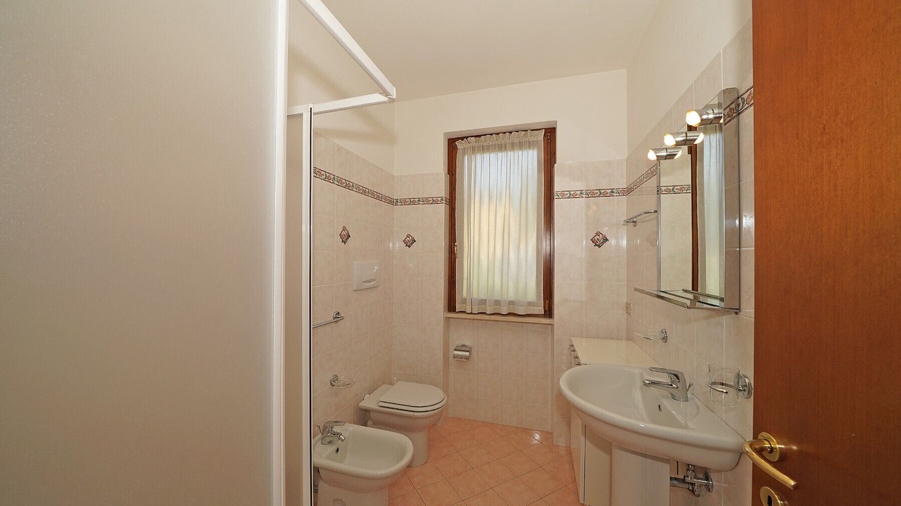 Photo of Bathroom in Oldesio