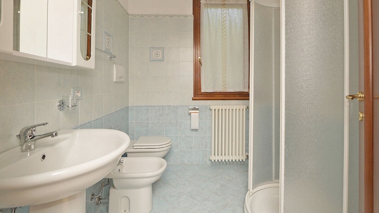 Photo of Bathroom in Oldesio