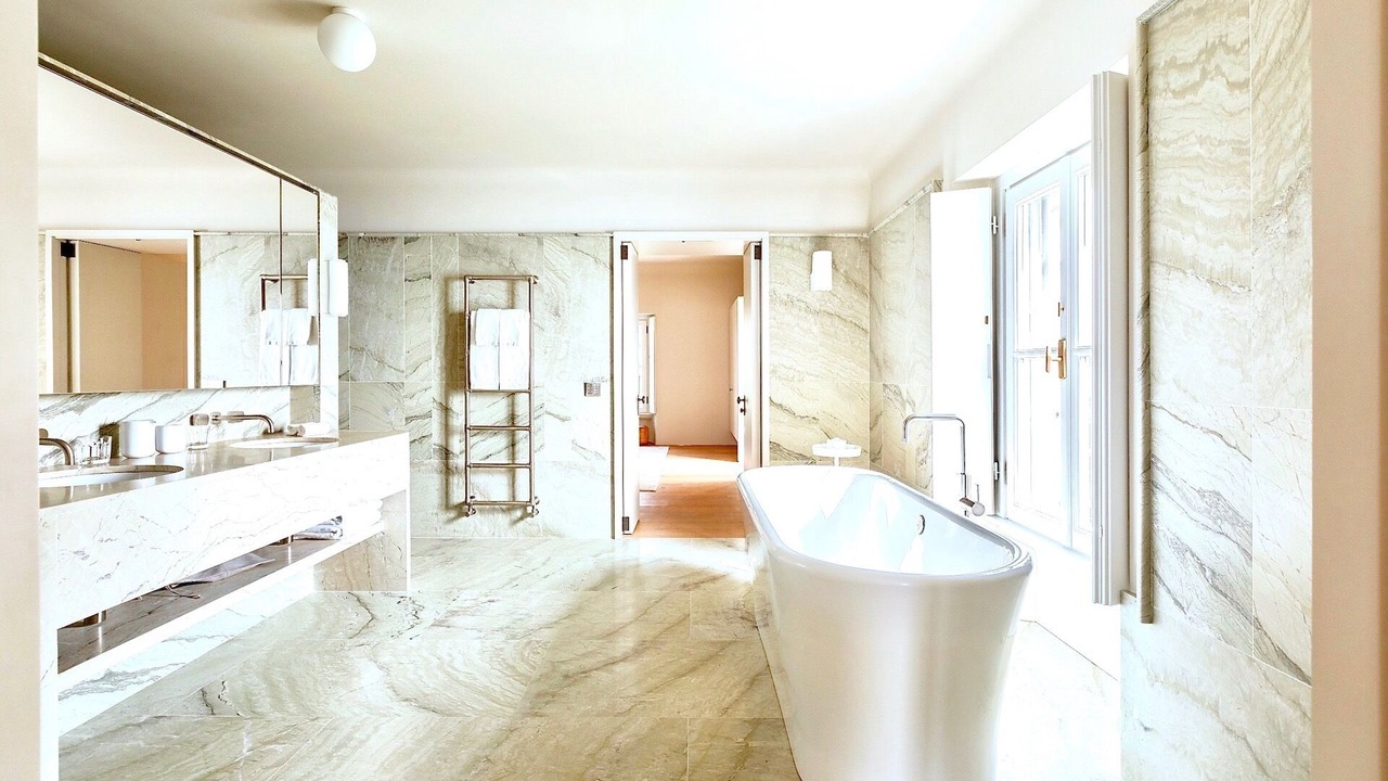 Photo of Bathroom in Pigra