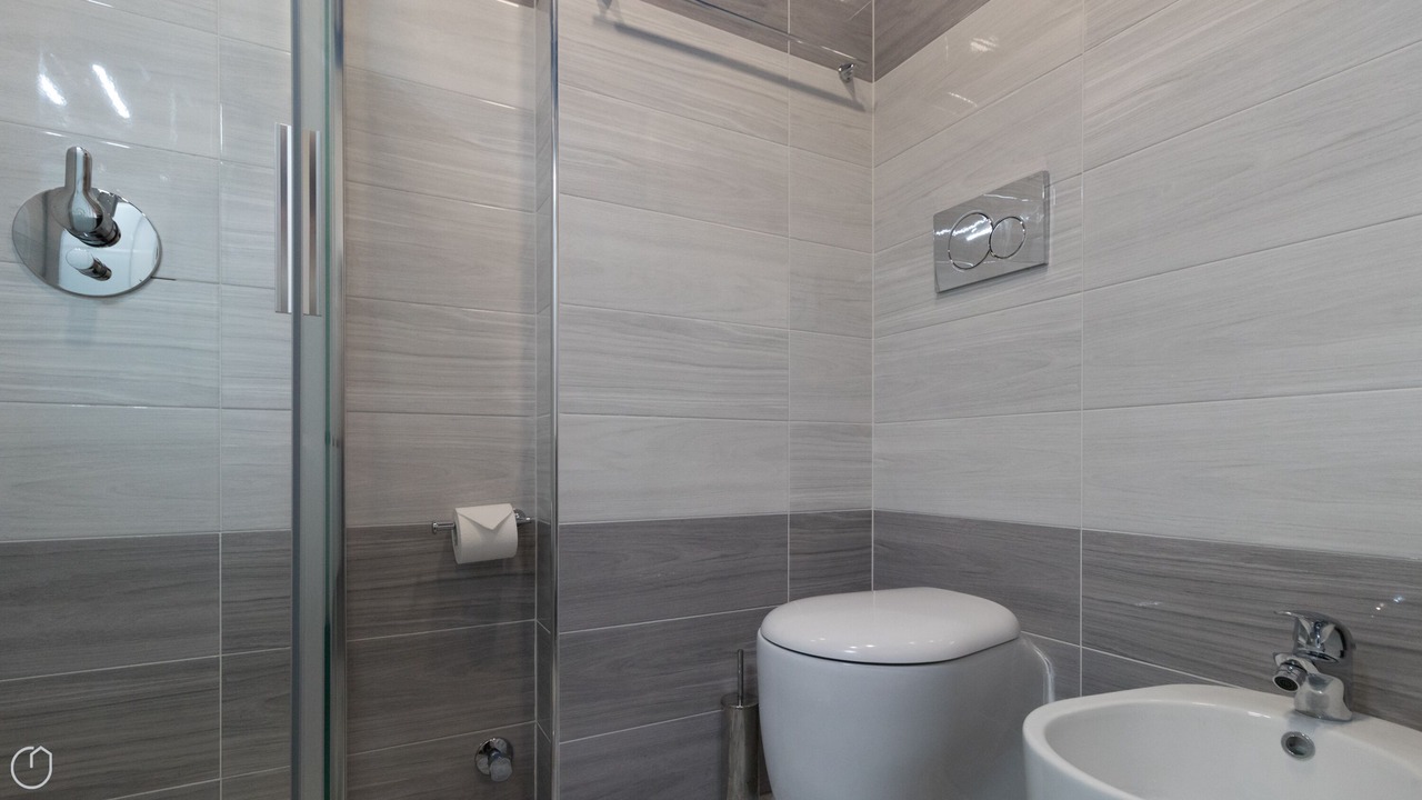 Photo of Bathroom in Central Station