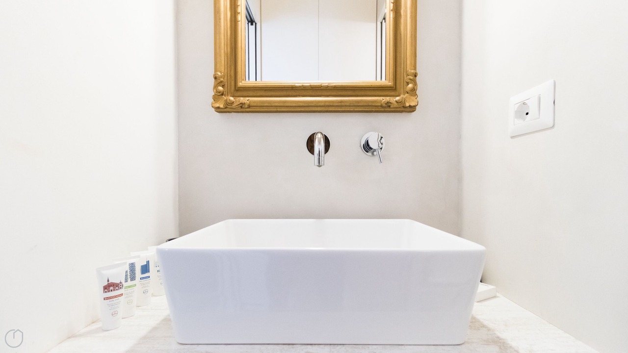 Photo of Bathroom in Dergano