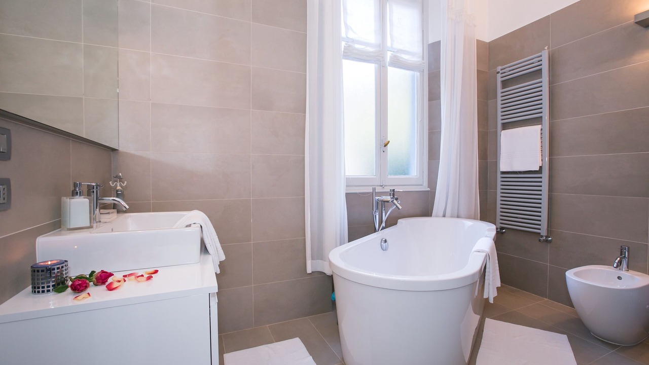 Photo of Bathroom in Laglio