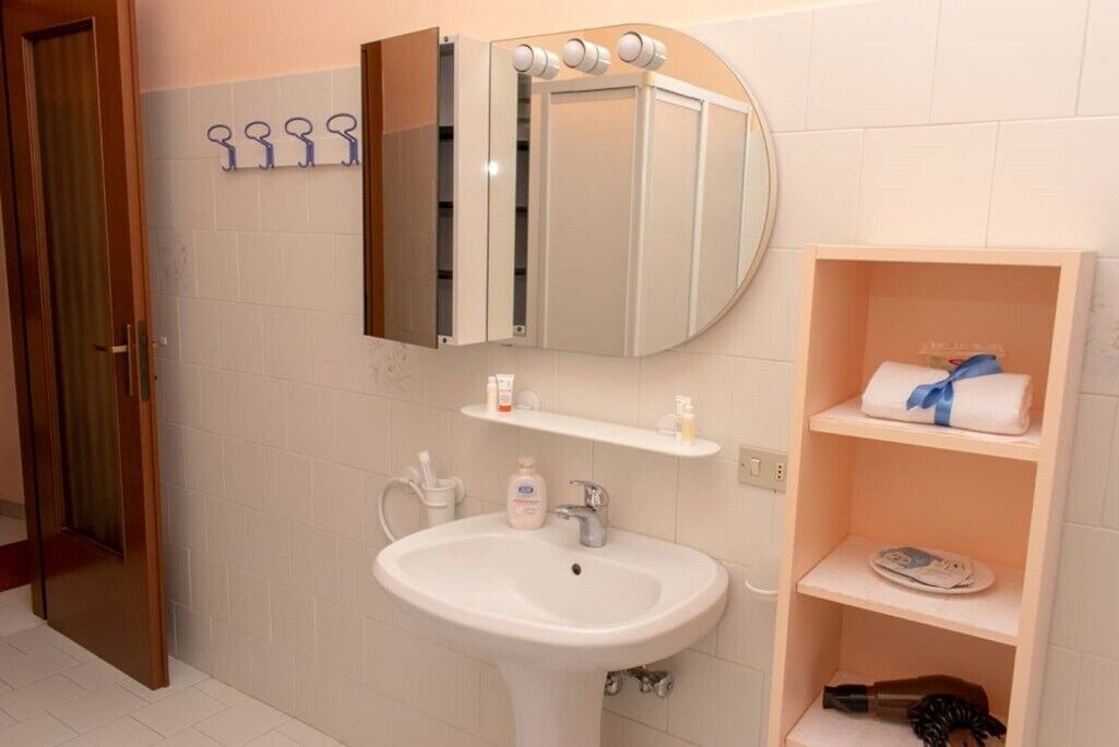 Photo of Bathroom in Monvalle