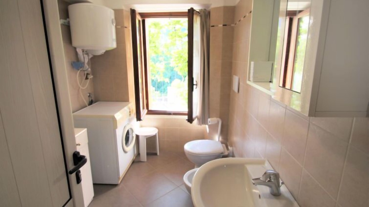 Photo of Bathroom in Gardola