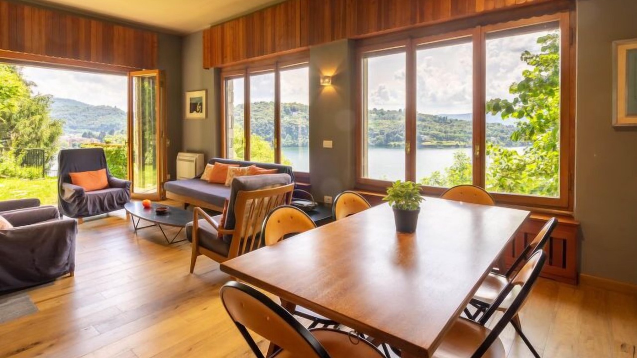 Photo of Livingroom in Laveno