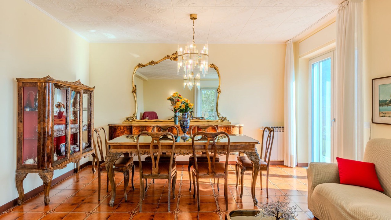 Photo of Livingroom in Cerano d'Intelvi