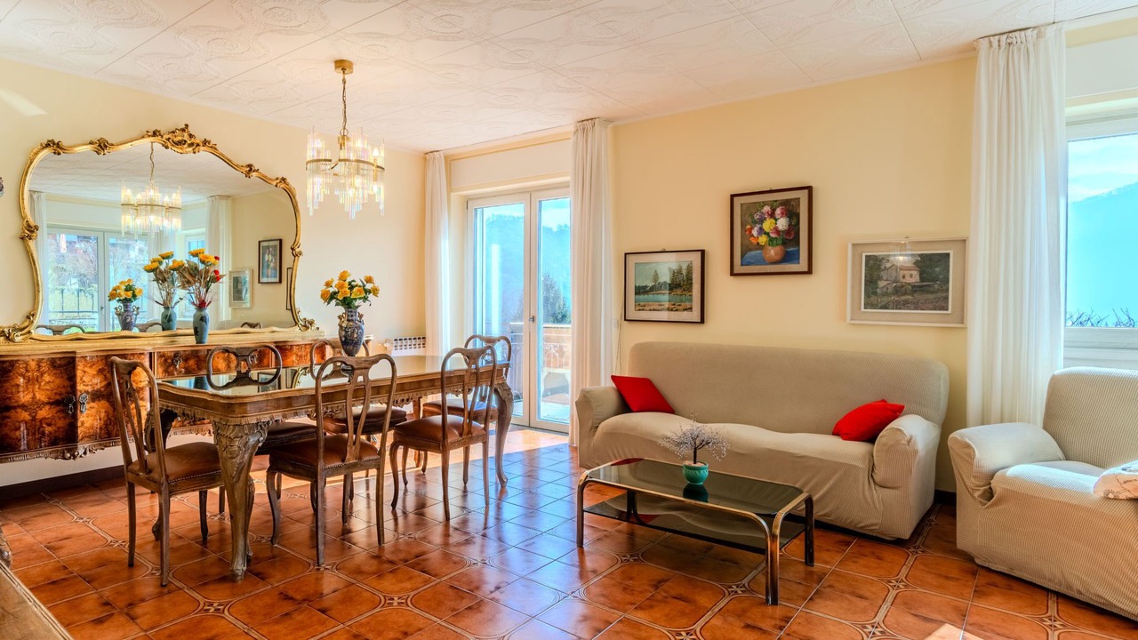 Photo of Livingroom in Cerano d'Intelvi