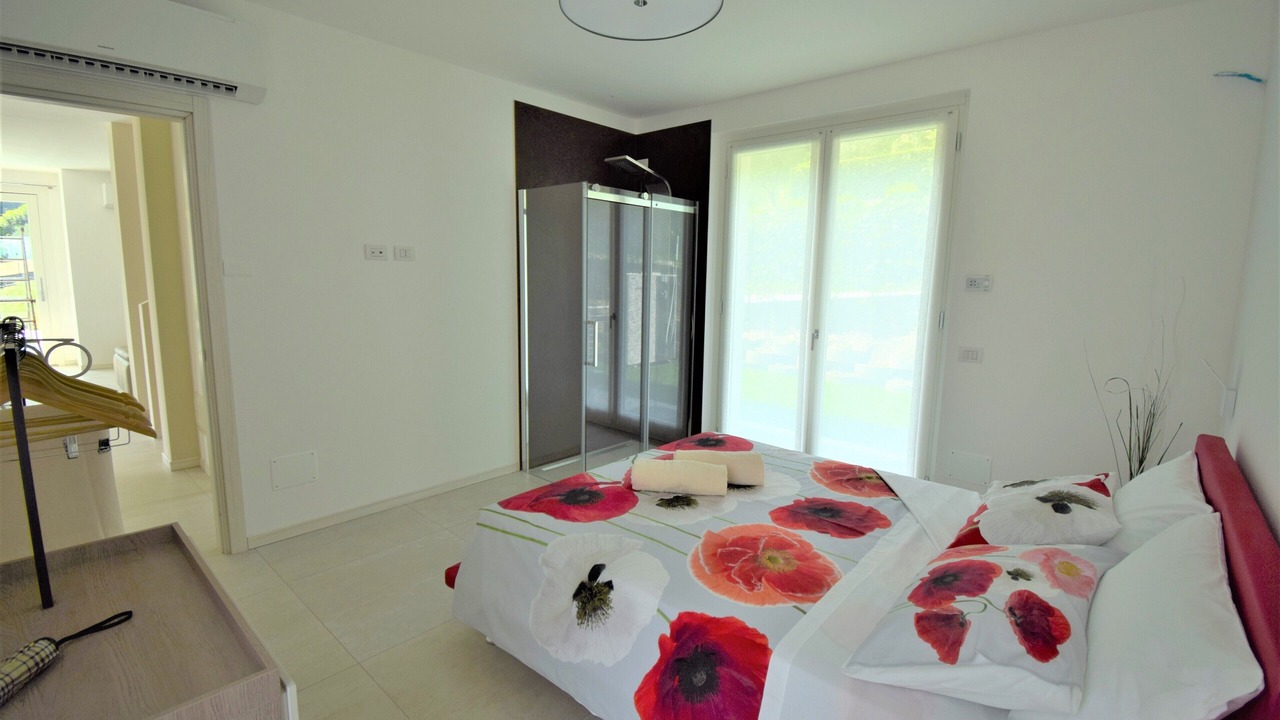 Photo of Bedroom in Oliveto Lario