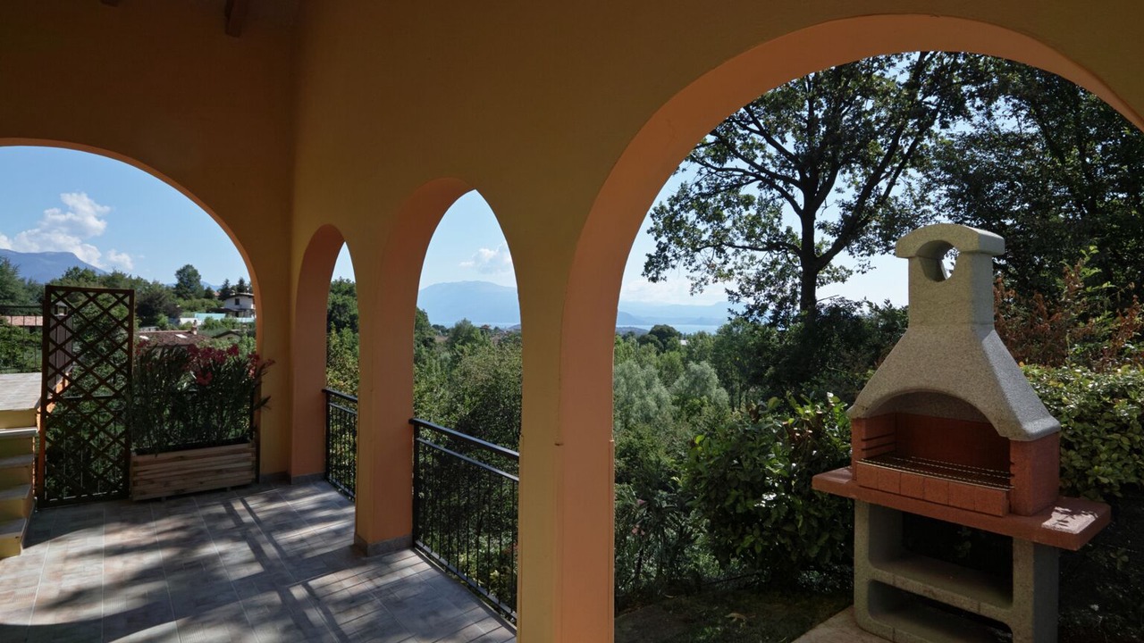 Photo of Patio Balcony in Soiano del Lago