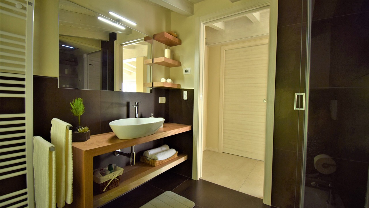 Photo of Bathroom in Oliveto Lario