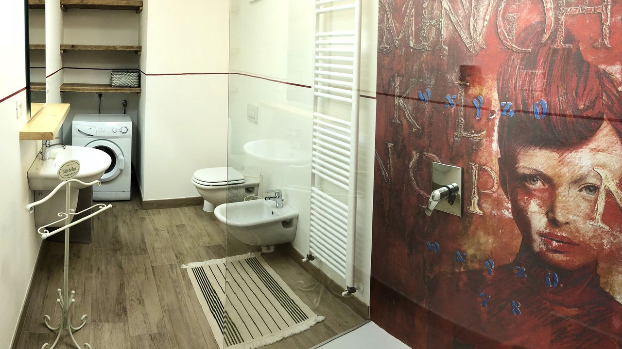 Photo of Bathroom in Idro