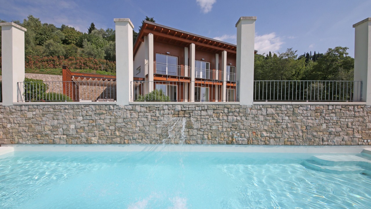 Photo of Others in Gardone Riviera