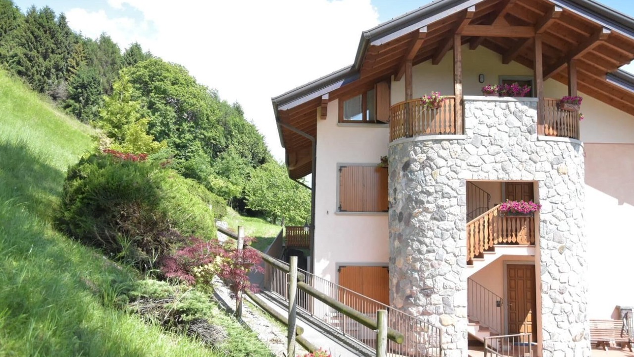 Photo of Outdoor in Bossico