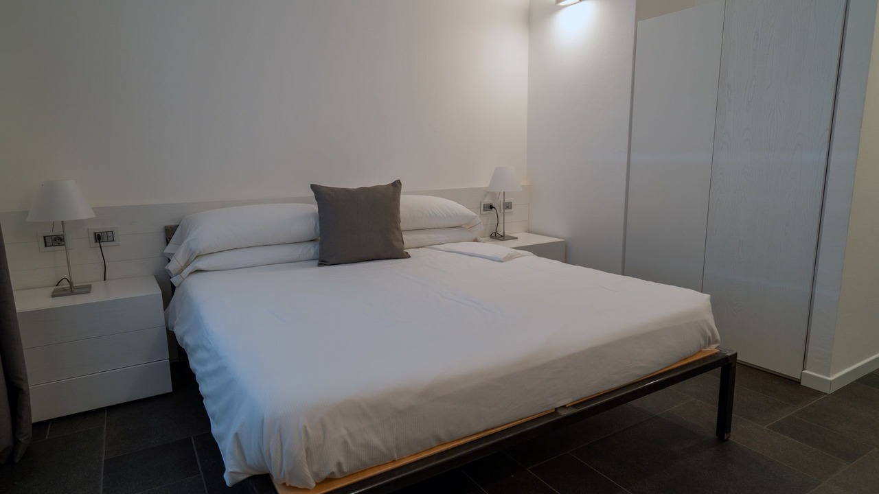 Photo of Bedroom in Menaggio