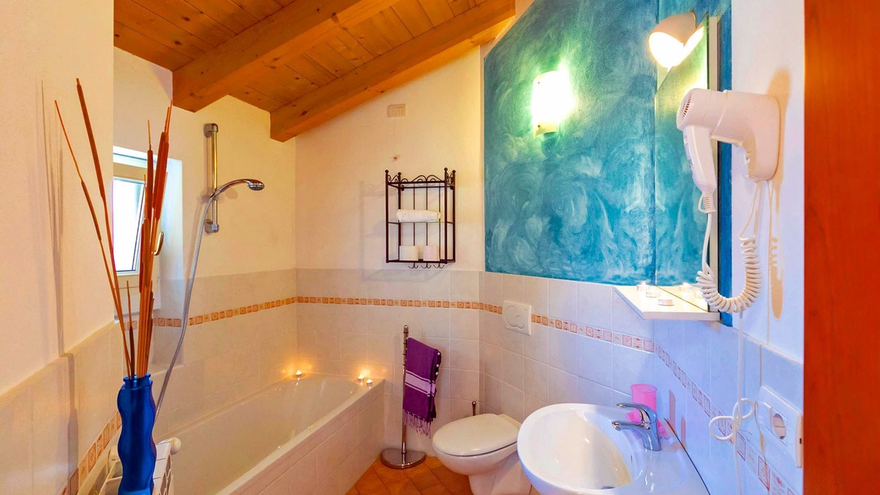 Photo of Bathroom in Vercana