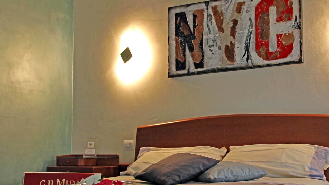 Photo of Bedroom in Mandello del Lario