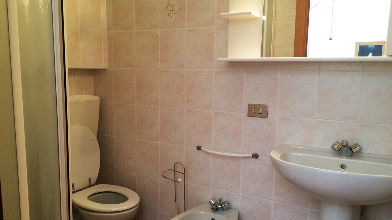 Photo of Bathroom in Idro