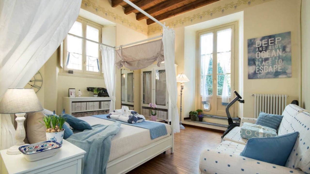 Photo of Bedroom in Como