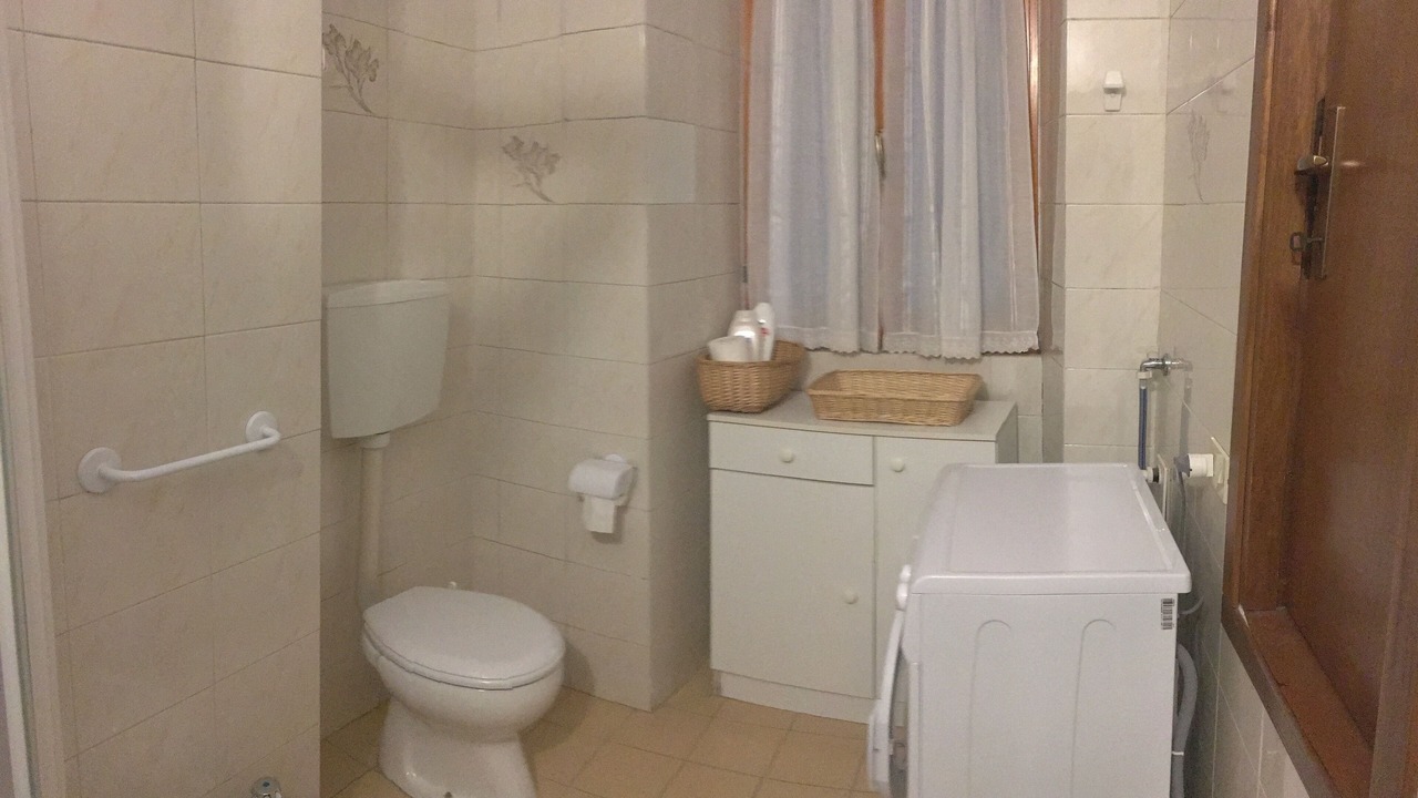 Photo of Bathroom in Torno