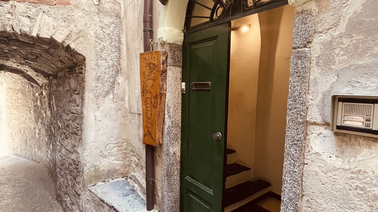 Photo of Outdoor in Torno