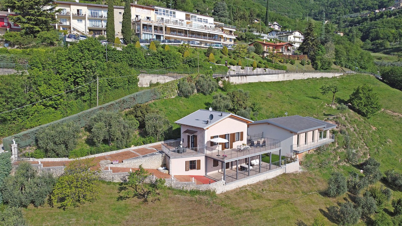 Photo of Outdoor in Arias