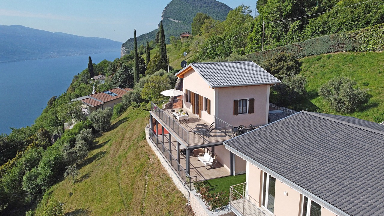 Photo of Outdoor in Arias
