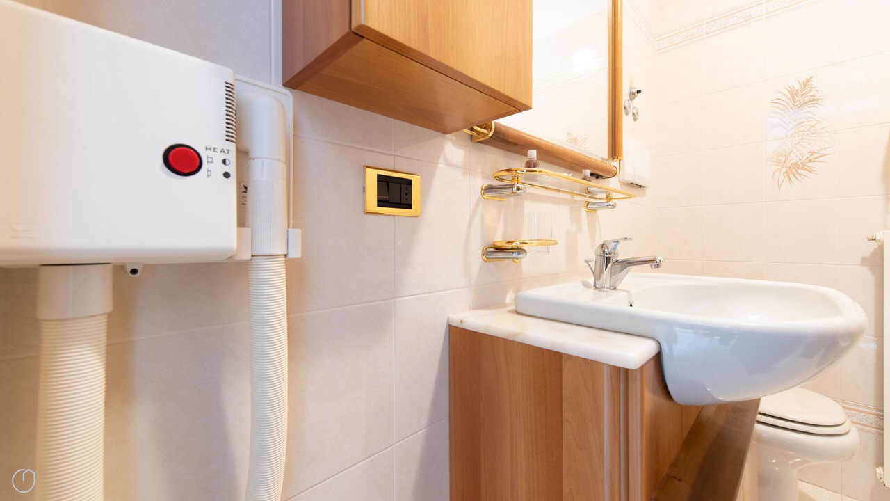 Photo of Bathroom in Premadio