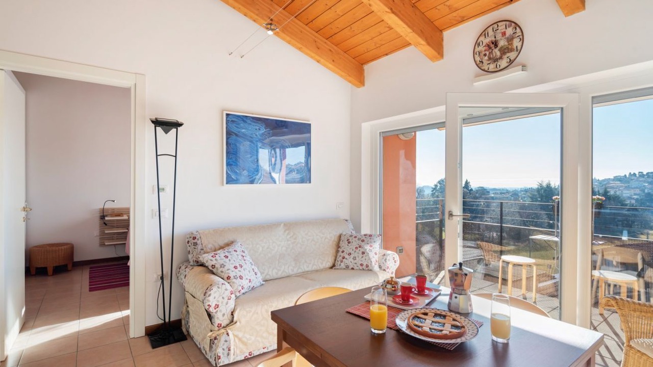 Photo of Livingroom in San Fermo della Battaglia