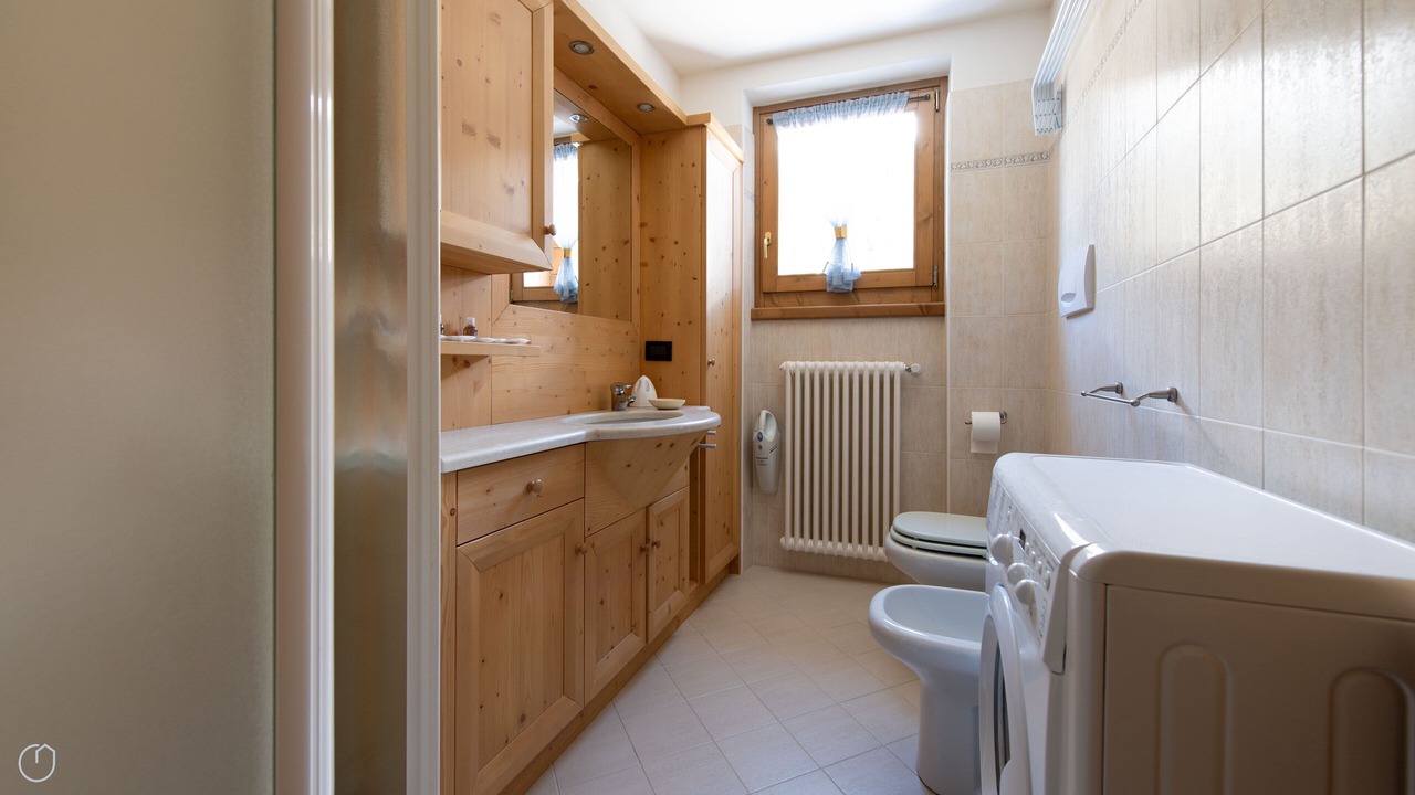 Photo of Bathroom in Santa Caterina Valfurva