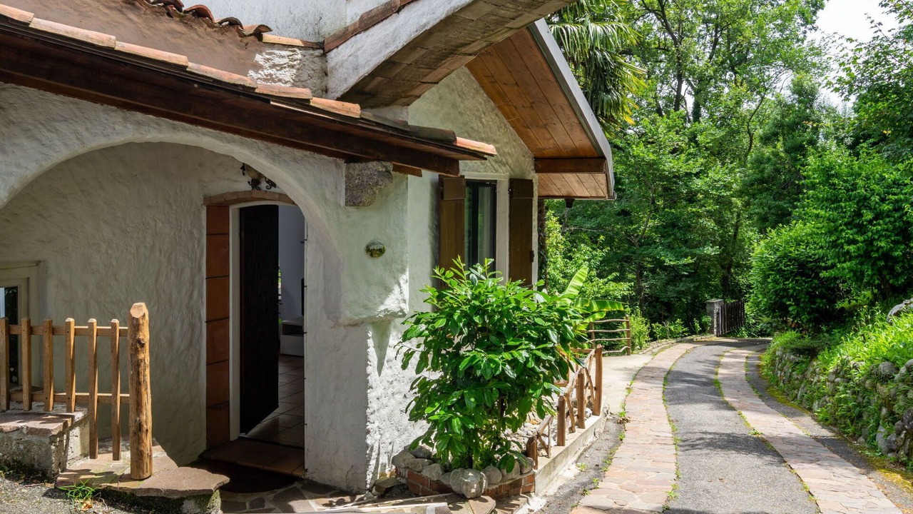 Photo of Outdoor in Arolo