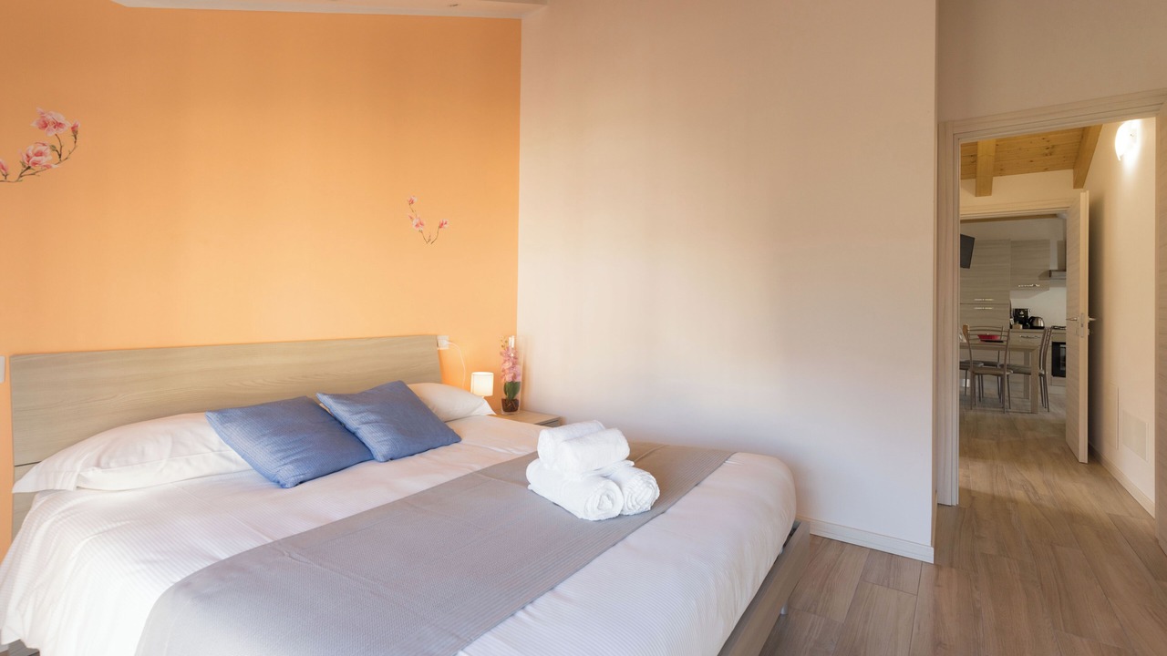 Photo of Bedroom in Colico Piano