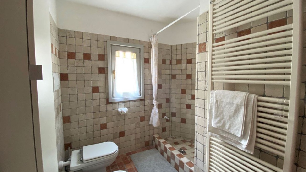 Photo of Bathroom in Argegno
