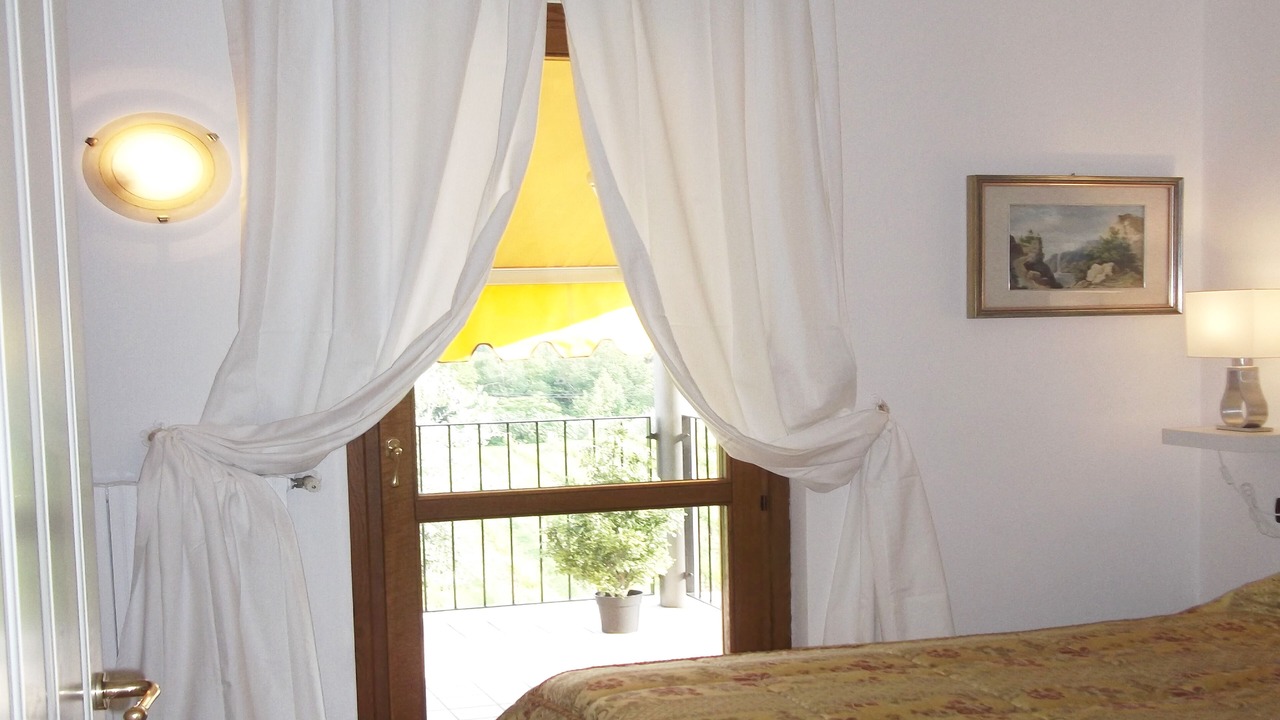 Photo of Bedroom in Polpenazze del Garda